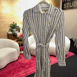 $3 START THURSDAY 10/17 @ 2pm: Burberry Silk Shirtdress